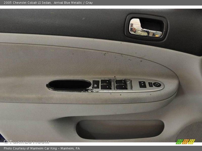 Arrival Blue Metallic / Gray 2005 Chevrolet Cobalt LS Sedan