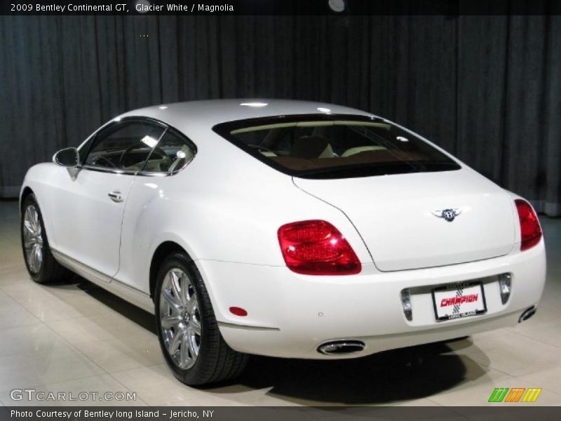 Glacier White / Magnolia 2009 Bentley Continental GT