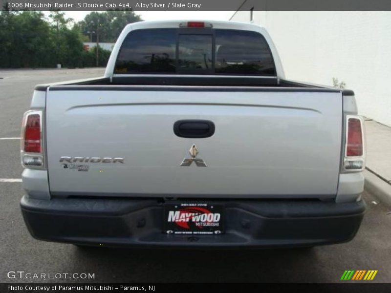 Alloy Silver / Slate Gray 2006 Mitsubishi Raider LS Double Cab 4x4