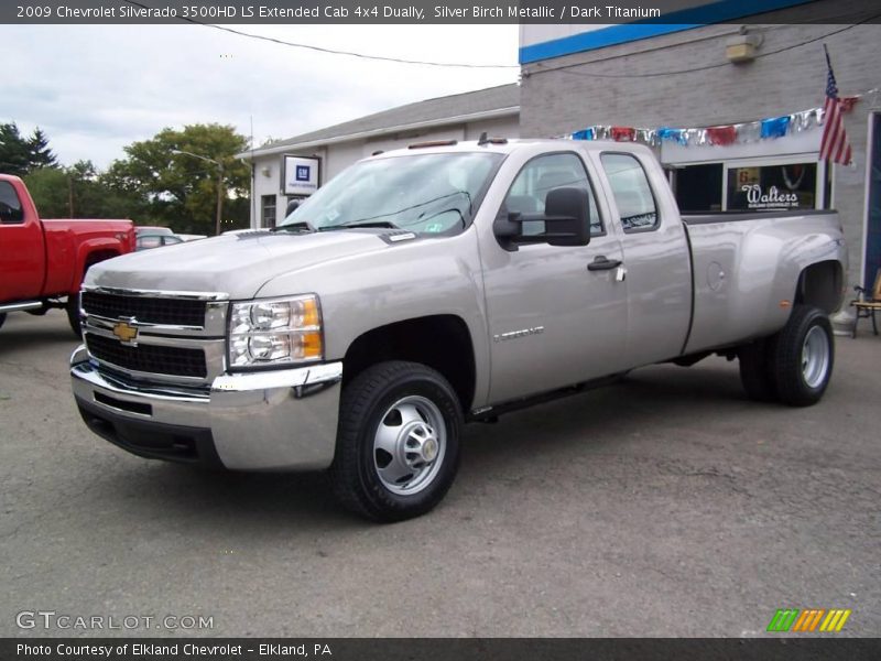 Silver Birch Metallic / Dark Titanium 2009 Chevrolet Silverado 3500HD LS Extended Cab 4x4 Dually