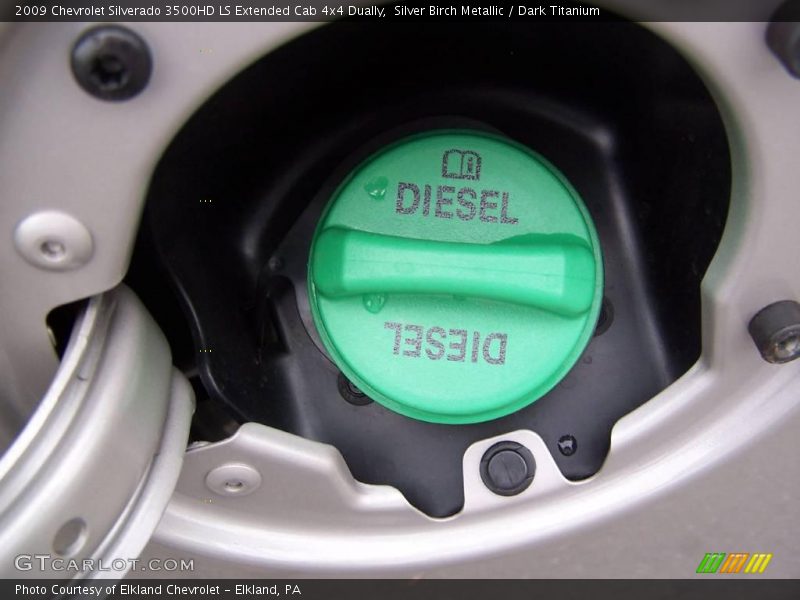 Silver Birch Metallic / Dark Titanium 2009 Chevrolet Silverado 3500HD LS Extended Cab 4x4 Dually