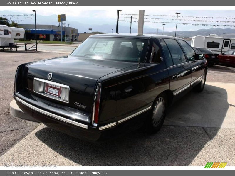 Black / Black 1998 Cadillac DeVille Sedan