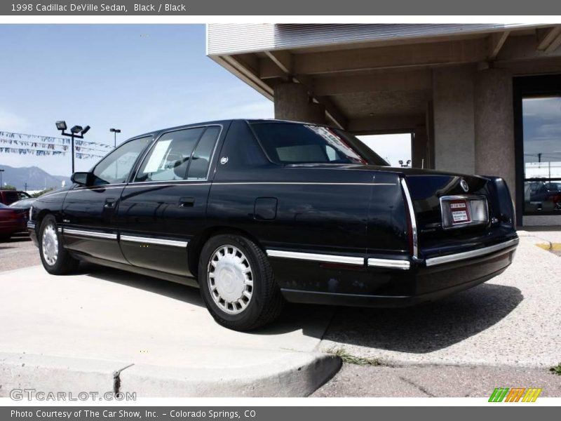 Black / Black 1998 Cadillac DeVille Sedan