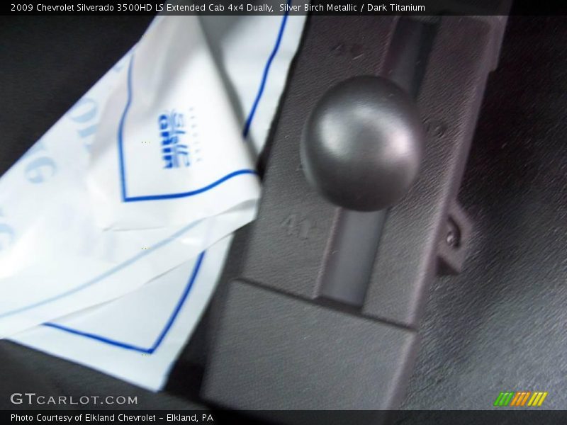 Silver Birch Metallic / Dark Titanium 2009 Chevrolet Silverado 3500HD LS Extended Cab 4x4 Dually