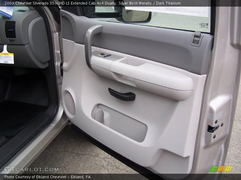 Silver Birch Metallic / Dark Titanium 2009 Chevrolet Silverado 3500HD LS Extended Cab 4x4 Dually