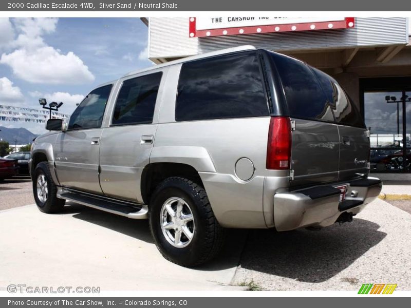 Silver Sand / Neutral Shale 2000 Cadillac Escalade 4WD