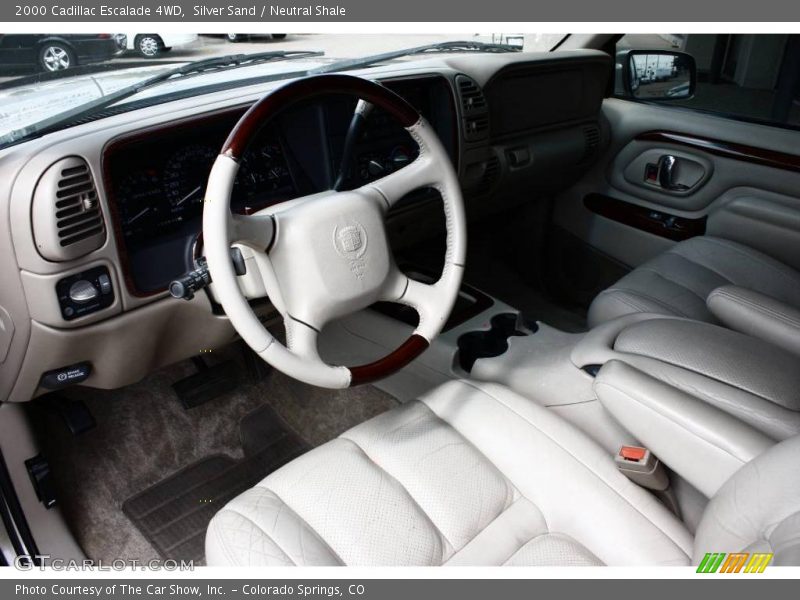 Silver Sand / Neutral Shale 2000 Cadillac Escalade 4WD