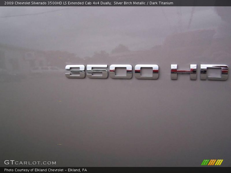 Silver Birch Metallic / Dark Titanium 2009 Chevrolet Silverado 3500HD LS Extended Cab 4x4 Dually