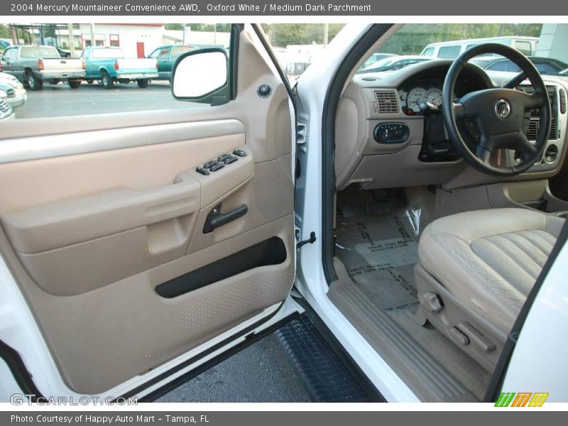 Oxford White / Medium Dark Parchment 2004 Mercury Mountaineer Convenience AWD