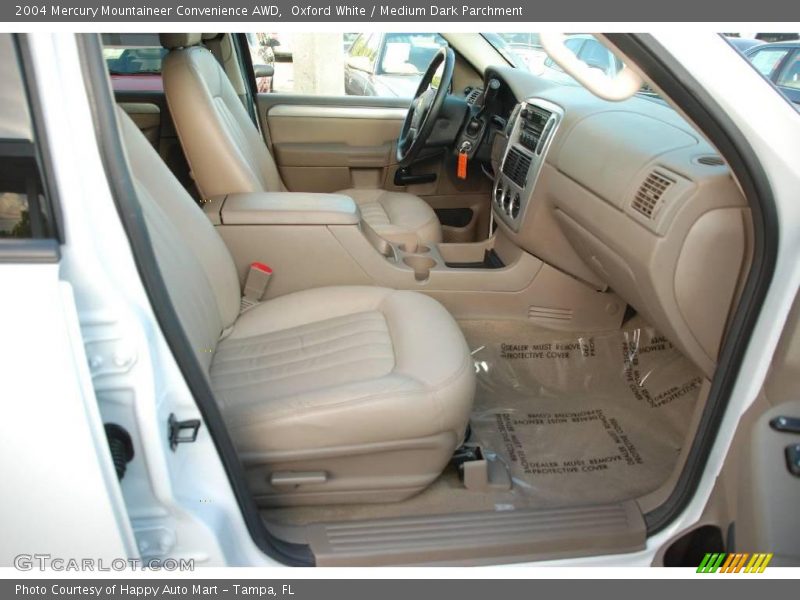 Oxford White / Medium Dark Parchment 2004 Mercury Mountaineer Convenience AWD