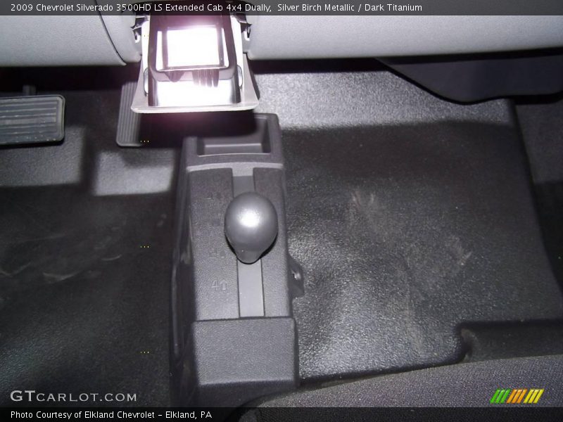 Silver Birch Metallic / Dark Titanium 2009 Chevrolet Silverado 3500HD LS Extended Cab 4x4 Dually