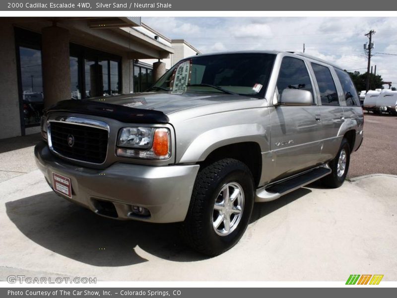 Silver Sand / Neutral Shale 2000 Cadillac Escalade 4WD