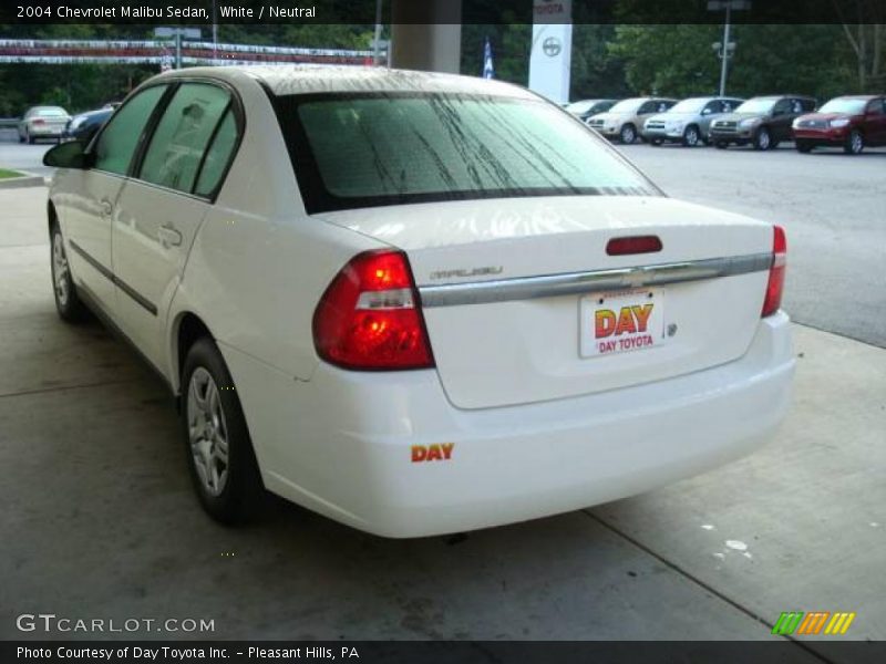 White / Neutral 2004 Chevrolet Malibu Sedan