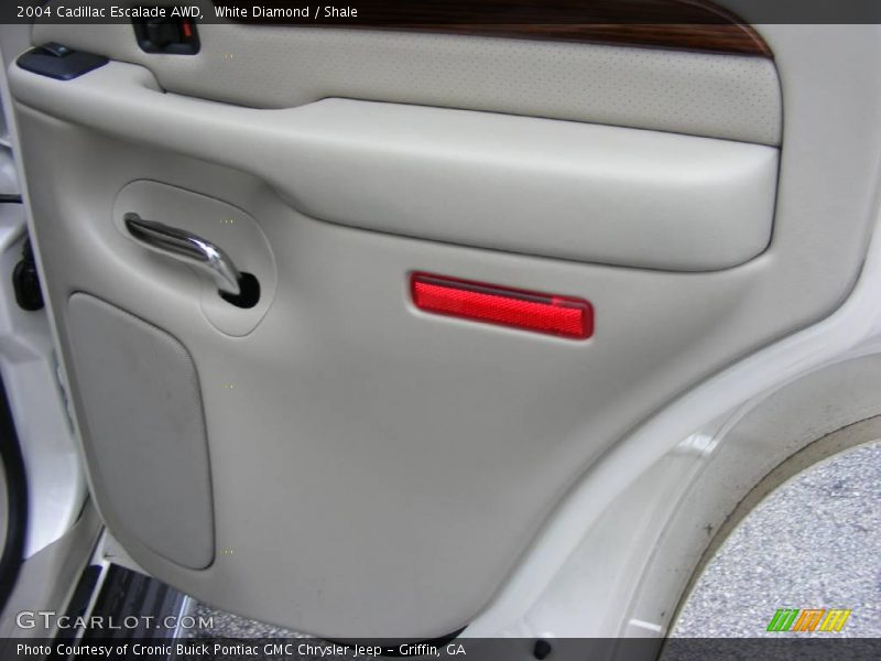 White Diamond / Shale 2004 Cadillac Escalade AWD