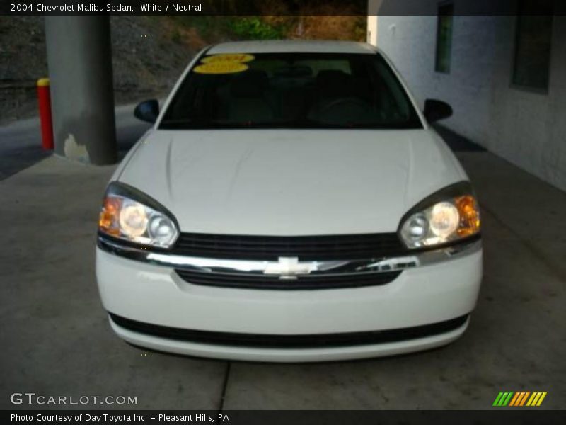 White / Neutral 2004 Chevrolet Malibu Sedan