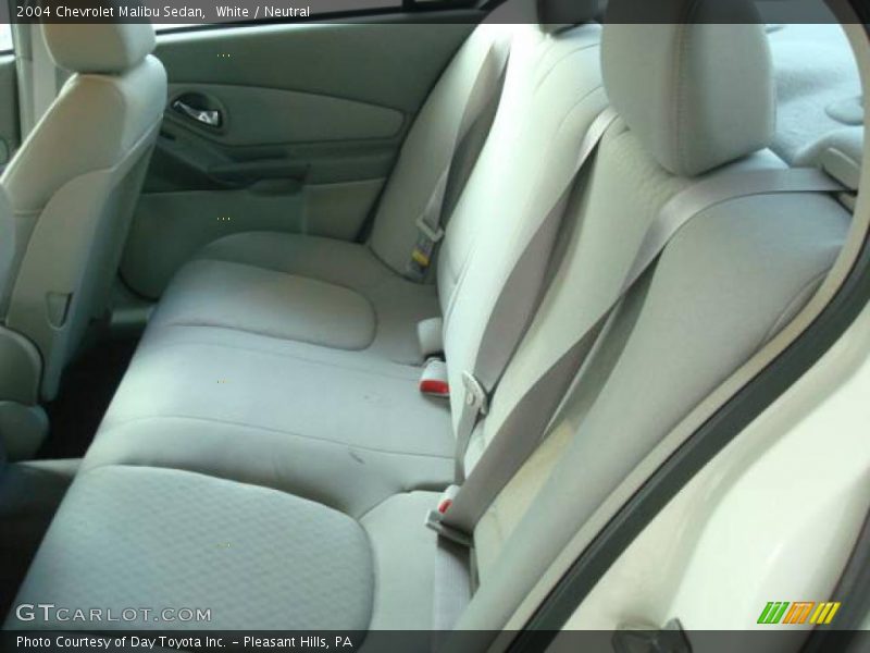 White / Neutral 2004 Chevrolet Malibu Sedan