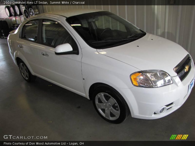 Summit White / Charcoal 2009 Chevrolet Aveo LT Sedan