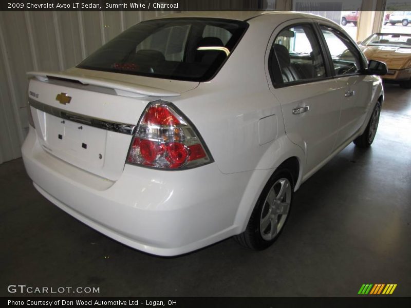 Summit White / Charcoal 2009 Chevrolet Aveo LT Sedan