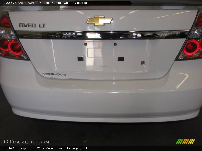 Summit White / Charcoal 2009 Chevrolet Aveo LT Sedan