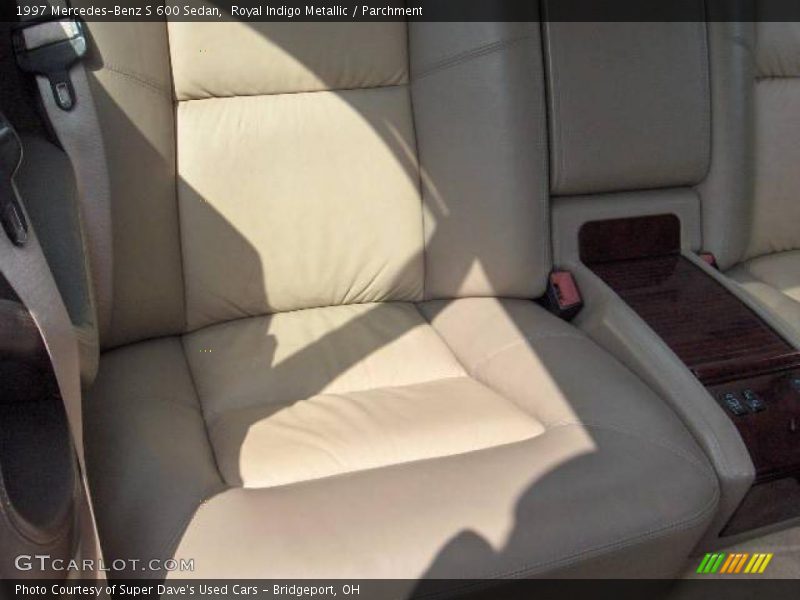 Royal Indigo Metallic / Parchment 1997 Mercedes-Benz S 600 Sedan