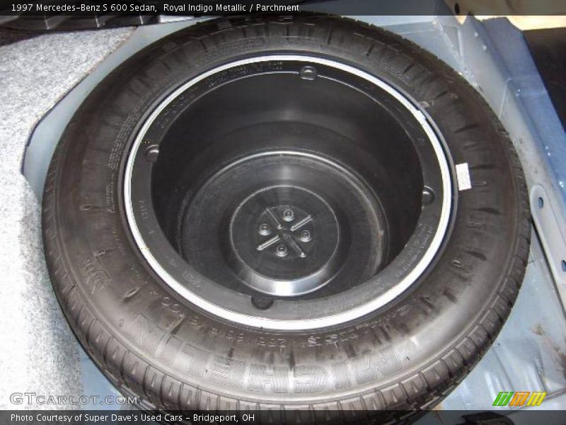 Royal Indigo Metallic / Parchment 1997 Mercedes-Benz S 600 Sedan