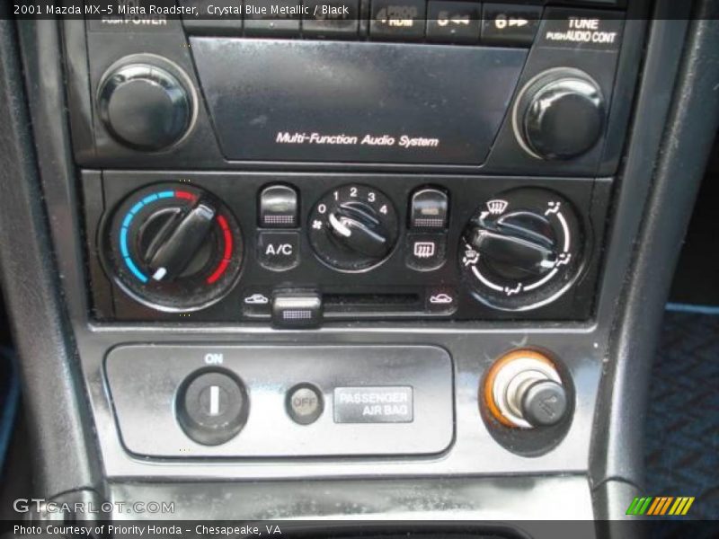 Crystal Blue Metallic / Black 2001 Mazda MX-5 Miata Roadster
