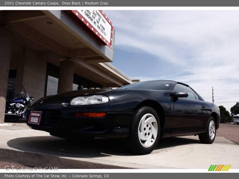 Onyx Black / Medium Gray 2001 Chevrolet Camaro Coupe