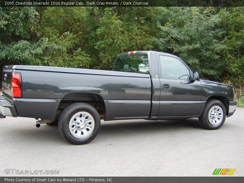 Dark Gray Metallic / Dark Charcoal 2005 Chevrolet Silverado 1500 Regular Cab