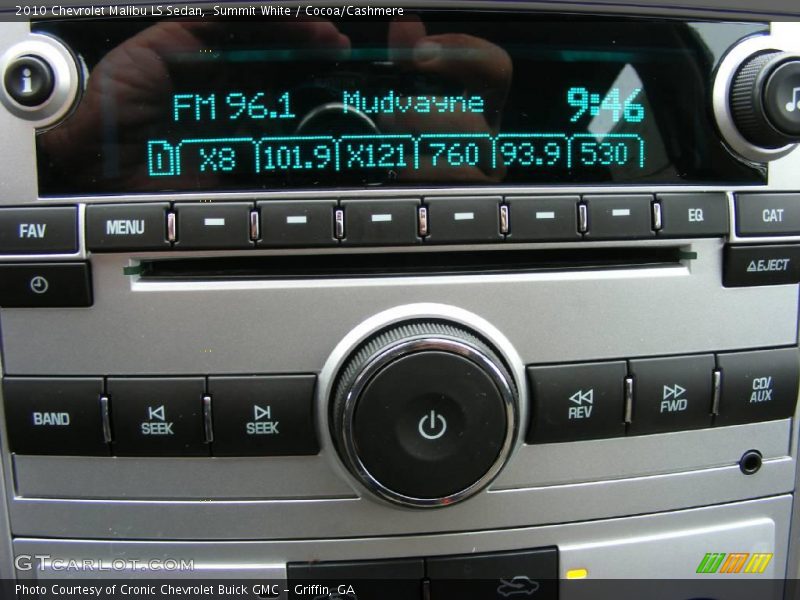 Summit White / Cocoa/Cashmere 2010 Chevrolet Malibu LS Sedan