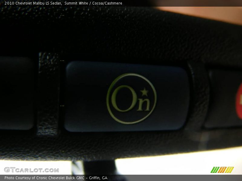 Summit White / Cocoa/Cashmere 2010 Chevrolet Malibu LS Sedan