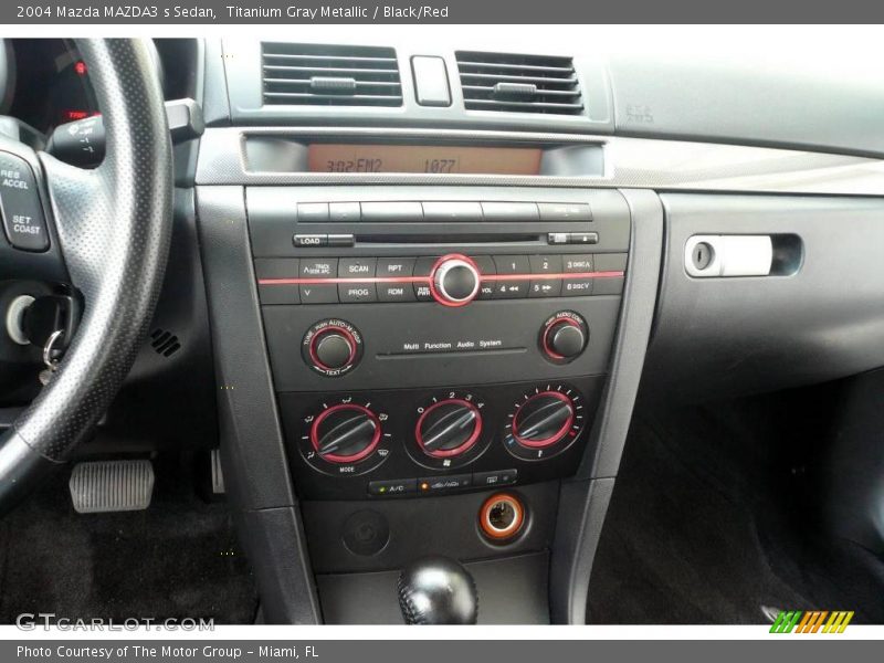 Titanium Gray Metallic / Black/Red 2004 Mazda MAZDA3 s Sedan