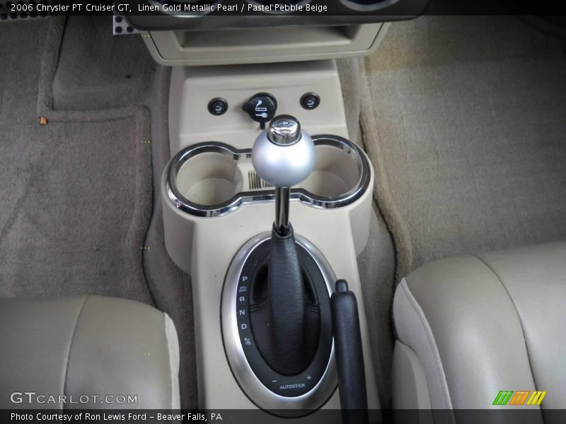 Linen Gold Metallic Pearl / Pastel Pebble Beige 2006 Chrysler PT Cruiser GT