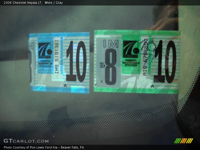 White / Gray 2006 Chevrolet Impala LT