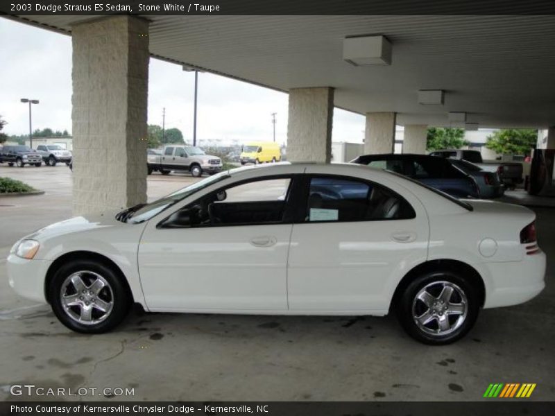 Stone White / Taupe 2003 Dodge Stratus ES Sedan