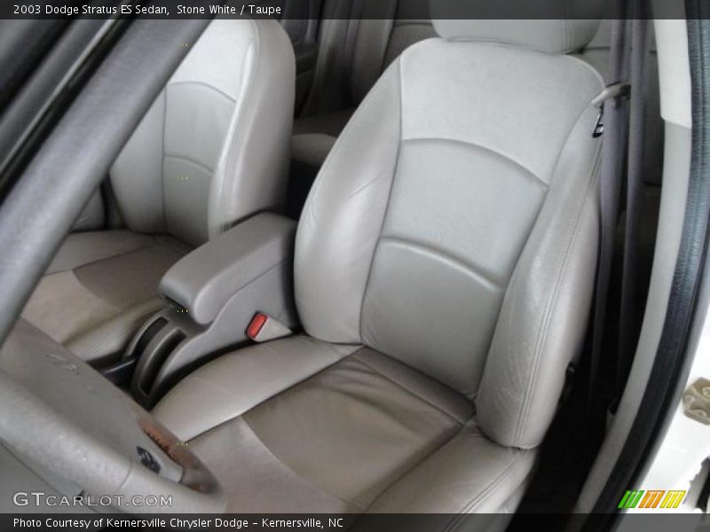 Stone White / Taupe 2003 Dodge Stratus ES Sedan