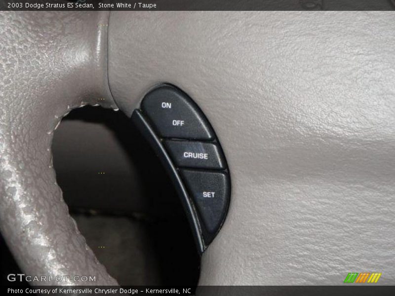 Stone White / Taupe 2003 Dodge Stratus ES Sedan