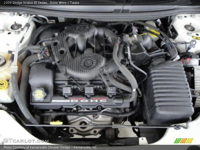 Stone White / Taupe 2003 Dodge Stratus ES Sedan