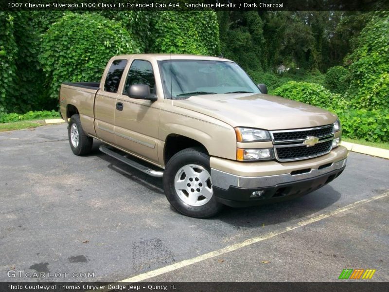 Sandstone Metallic / Dark Charcoal 2007 Chevrolet Silverado 1500 Classic LS Extended Cab 4x4