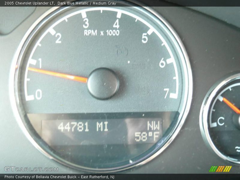 Dark Blue Metallic / Medium Gray 2005 Chevrolet Uplander LT