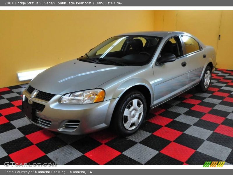 Satin Jade Pearlcoat / Dark Slate Gray 2004 Dodge Stratus SE Sedan