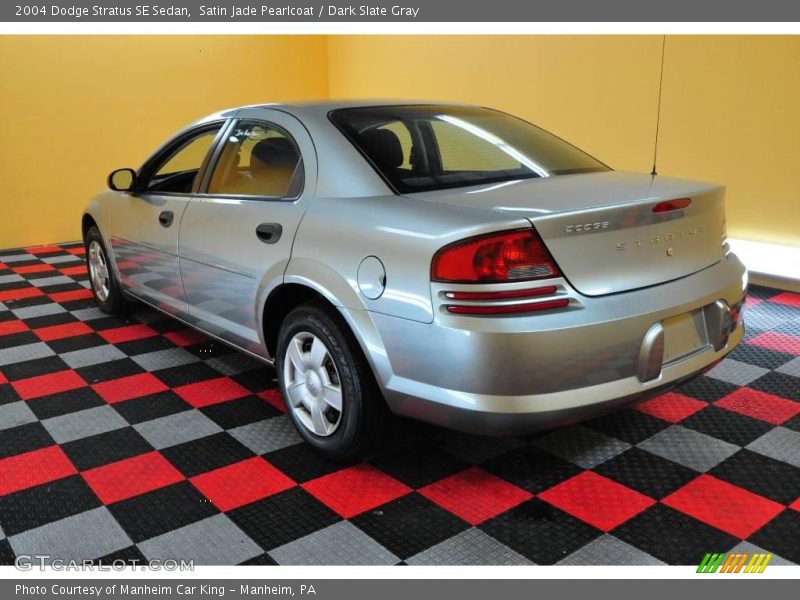 Satin Jade Pearlcoat / Dark Slate Gray 2004 Dodge Stratus SE Sedan