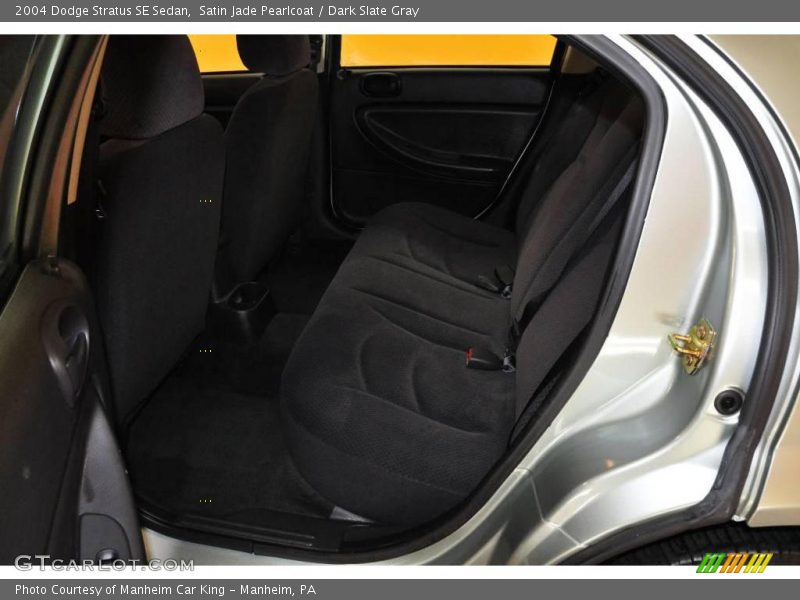 Satin Jade Pearlcoat / Dark Slate Gray 2004 Dodge Stratus SE Sedan