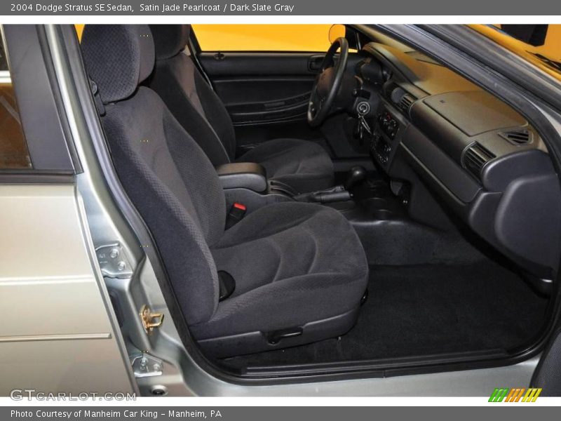Satin Jade Pearlcoat / Dark Slate Gray 2004 Dodge Stratus SE Sedan