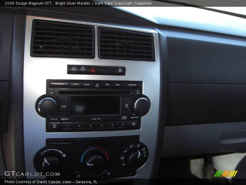 Bright Silver Metallic / Dark Slate Gray/Light Graystone 2006 Dodge Magnum SXT