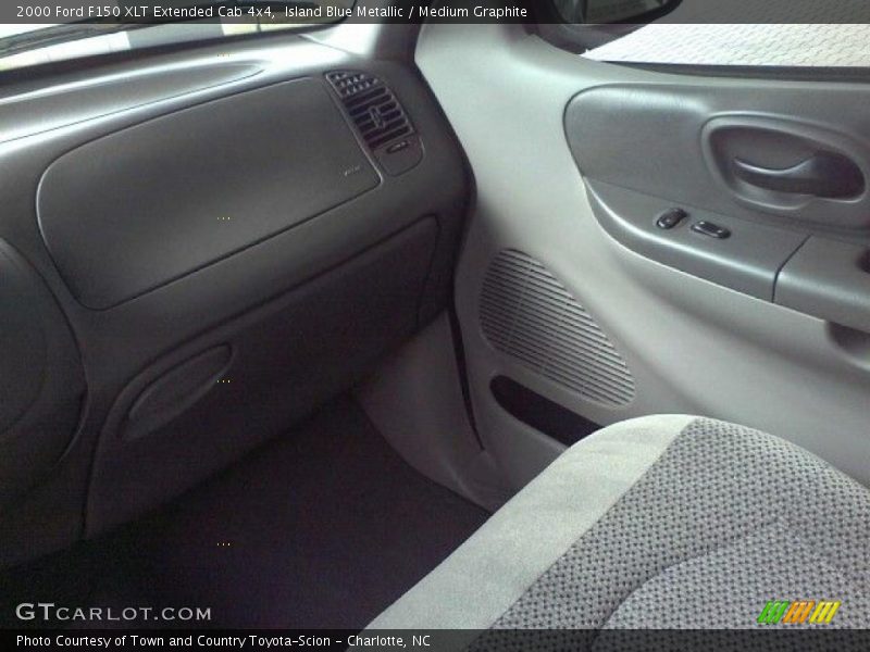 Island Blue Metallic / Medium Graphite 2000 Ford F150 XLT Extended Cab 4x4