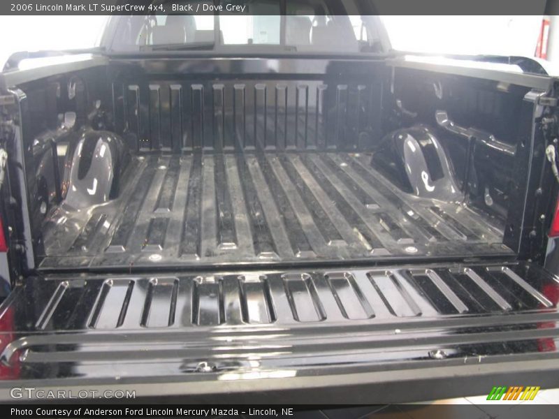 Black / Dove Grey 2006 Lincoln Mark LT SuperCrew 4x4