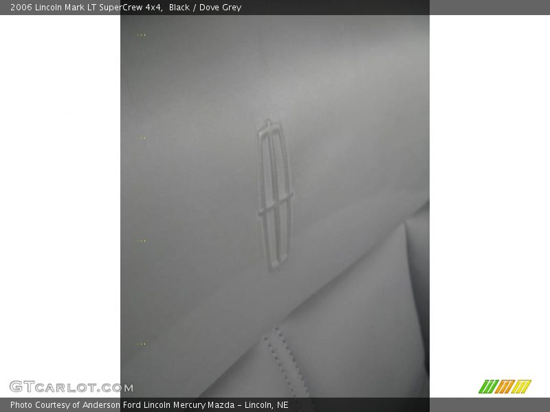 Black / Dove Grey 2006 Lincoln Mark LT SuperCrew 4x4