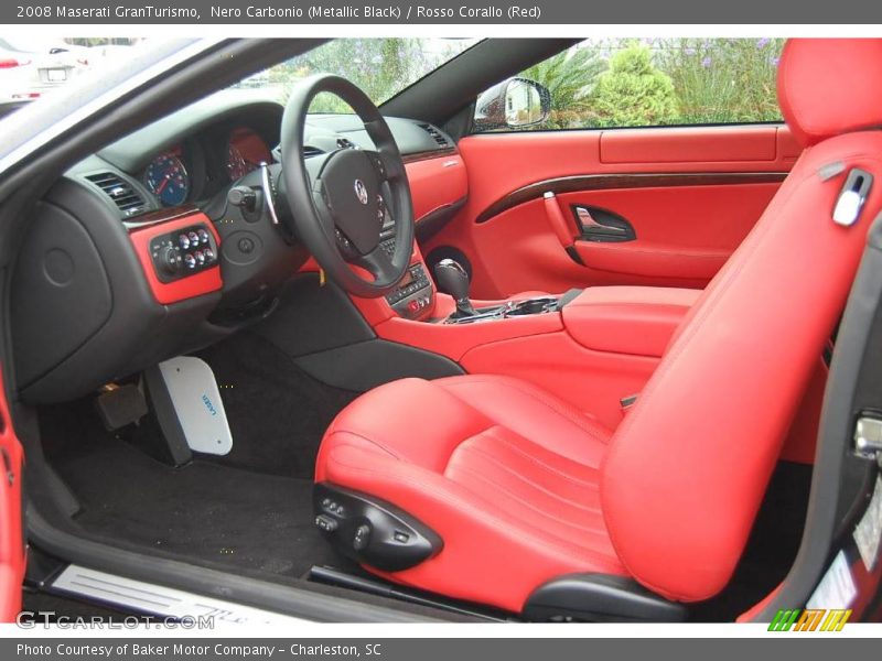 Nero Carbonio (Metallic Black) / Rosso Corallo (Red) 2008 Maserati GranTurismo