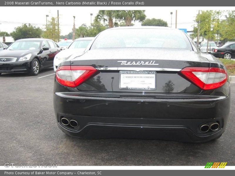 Nero Carbonio (Metallic Black) / Rosso Corallo (Red) 2008 Maserati GranTurismo