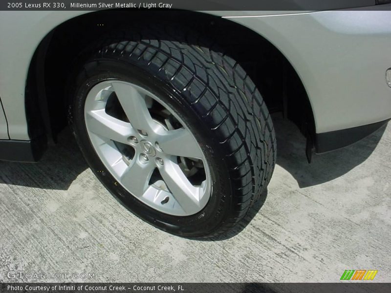 Millenium Silver Metallic / Light Gray 2005 Lexus RX 330